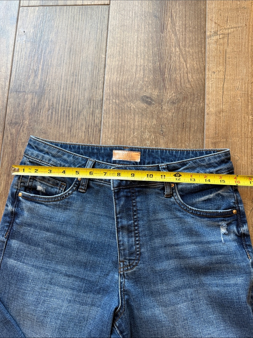 Classic Women's Blue Wide-Leg Jeans - Picture 5 of 6